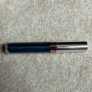 Anastasia Beverly Hills Liquid Lipstick in Requiem